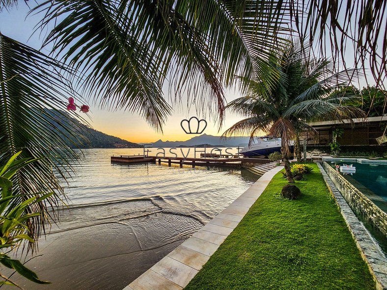 Luxury house rental in Angra dos Reis