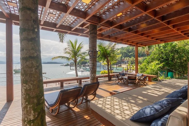 Luxury house rental in Angra dos Reis