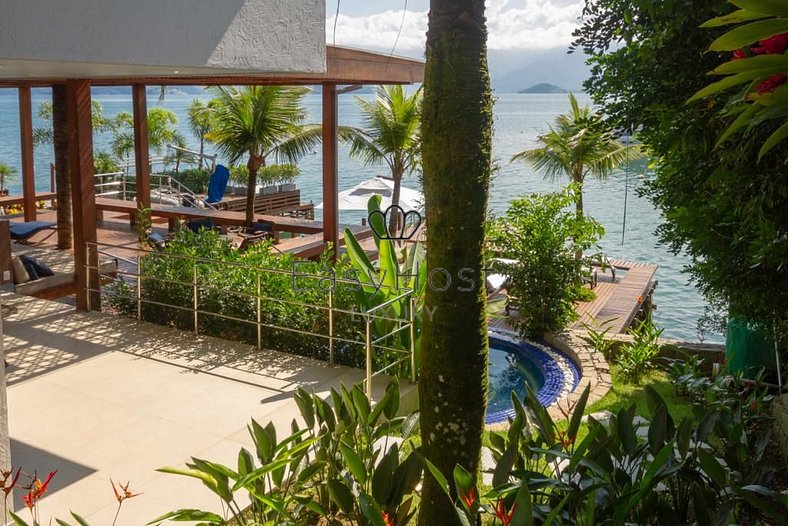 Luxury house rental in Angra dos Reis