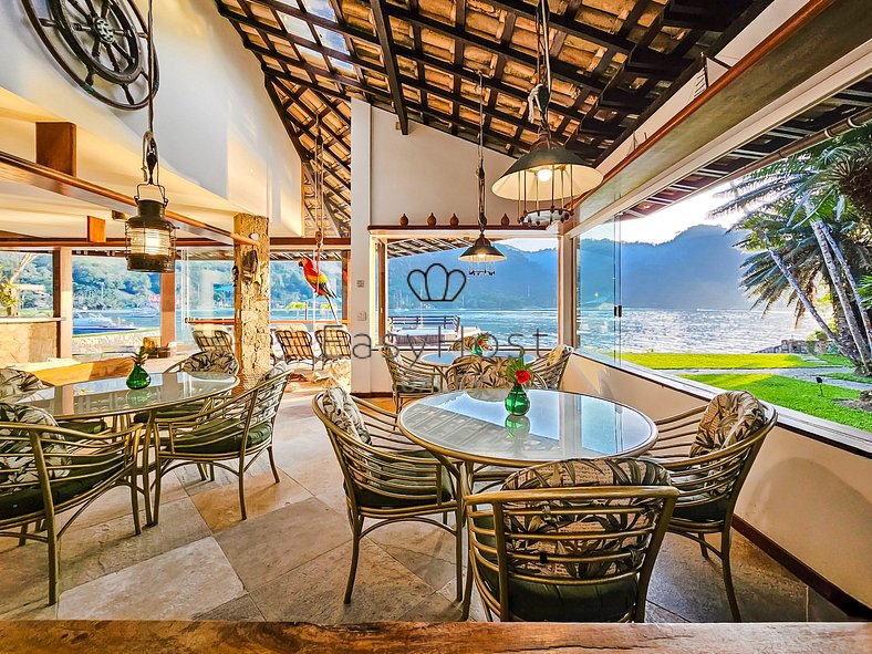 Luxury house rental in Angra dos Reis