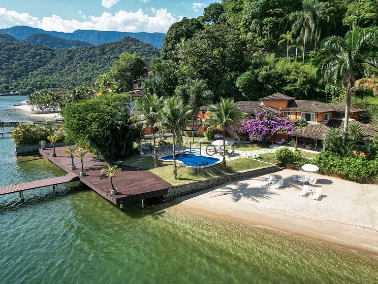 Luxury house rental in Angra dos Reis