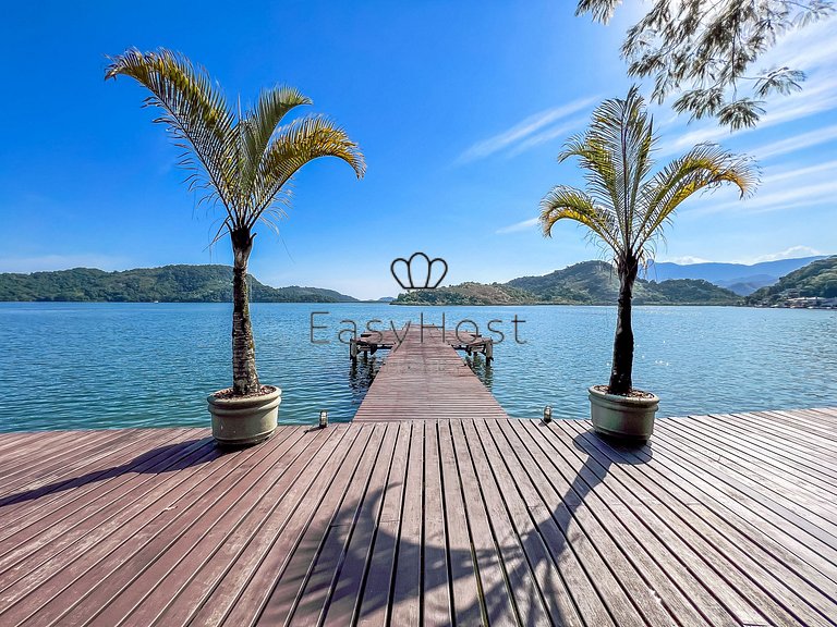 Luxury house rental in Angra dos Reis