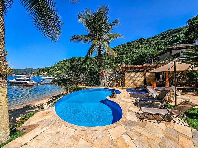 Luxury house rental in Angra dos Reis