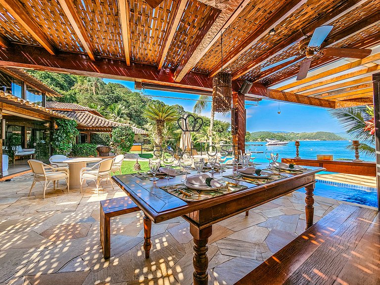 Luxury house rental in Angra dos Reis