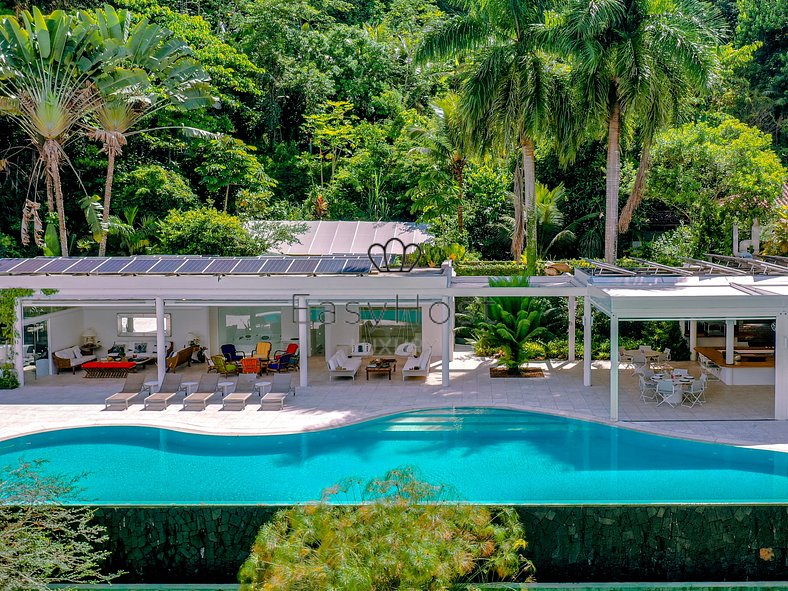 Luxury mansion for sale in Angra dos Reis